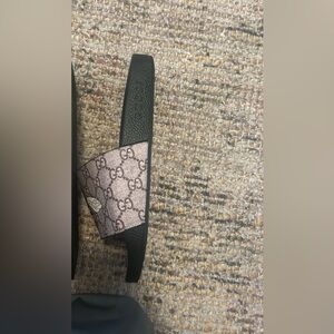 Gucci slides